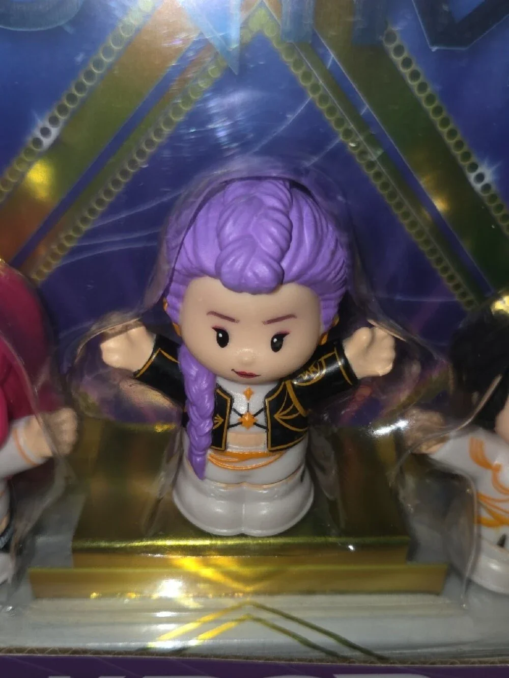 Netflix mini off details